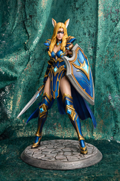 Freya (Mobile Legends) 1:10 - nebarvená