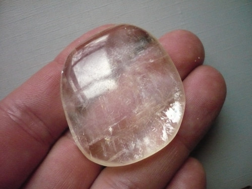 Placka - kalcit žlutý AA 40 mm, č.105s