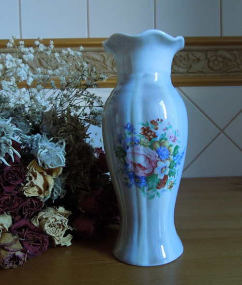 Retro porcelánová váza