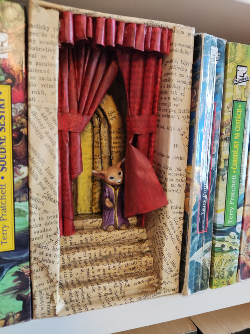 Diorama do knihovny