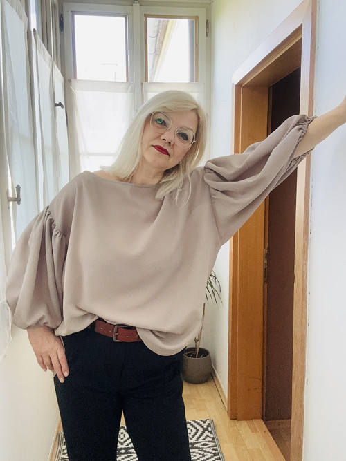 Halenka tělová