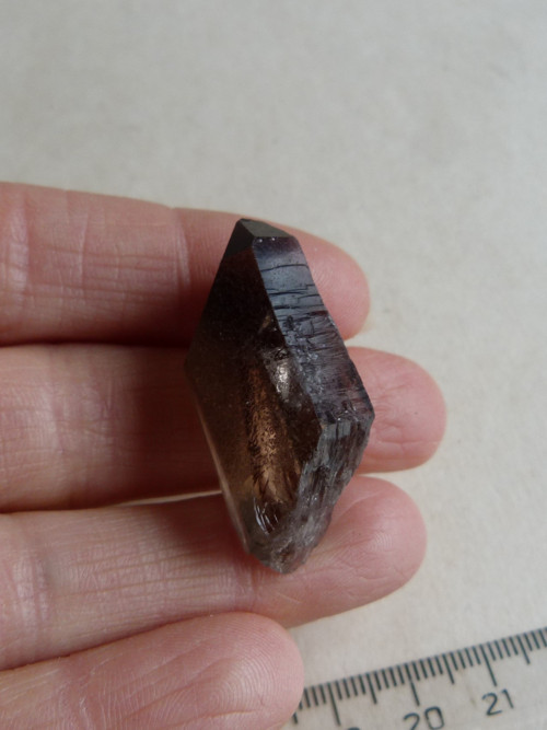 Záhněda - krystal - 3,5 cm (Z4) — foto 1