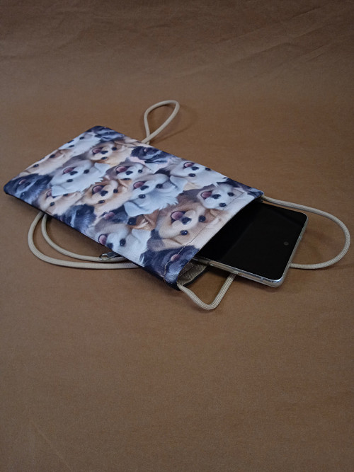 Pouzdro na mobil pejsci s popruhem paracord