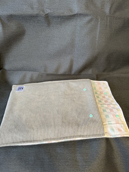 Manšestrový obal na notebook