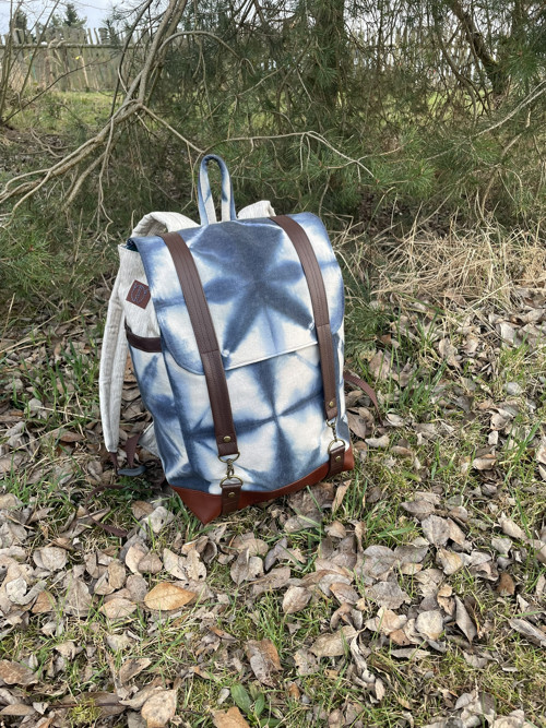Voděodolný batoh Shibori - světlý
