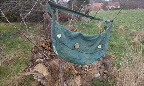 Taška kuňka žlutobřichá