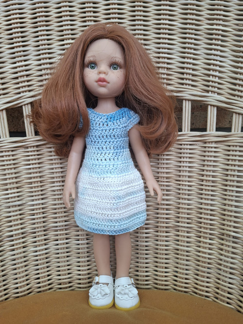 Háčkované šaty pro panenku vysokou 32 cm