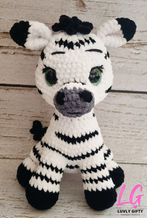 Háčkovaný plyšák hračka Zebra 30cm