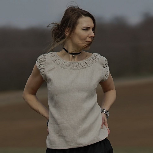 Lněná halenka režná s řasením