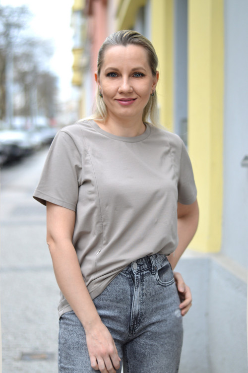 Kojicí tričko se zipy