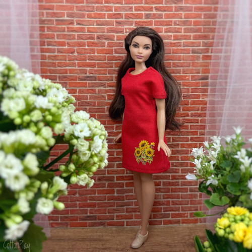 Šaty pro baculku Barbie (Curvy), červené se slun.
