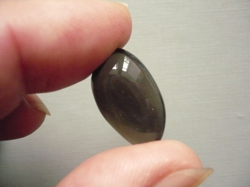 Trom. kámen - obsidián kouřový 23 mm, č.7f