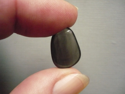 Trom. kámen - obsidián kouřový 18 mm, č.22f