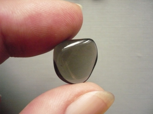 Trom. kámen - obsidián kouřový 17 mm, č.25f