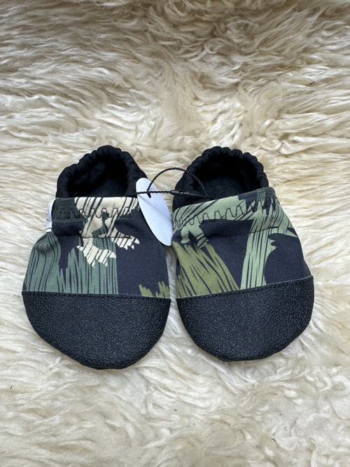 Softshellové capáčky/papučky vel. 12,5 cm