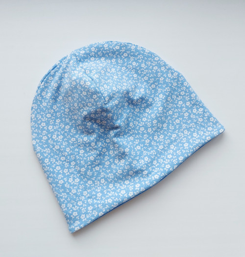 Čepička se kvítky 50 - 52 cm