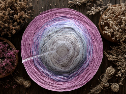 Duhové klubíčko „Ametistová mlha“ – 270 g /1350 m