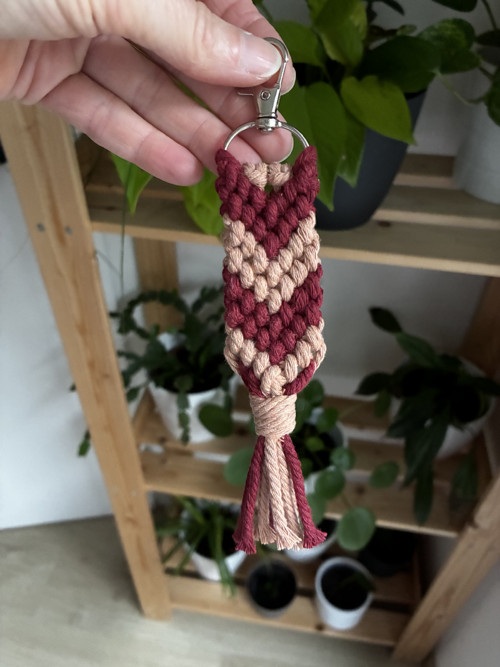 Macramé přívěsek