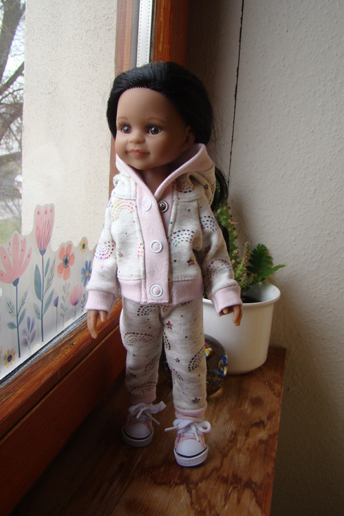 Paola Reina 32 cm - tepláková souprava