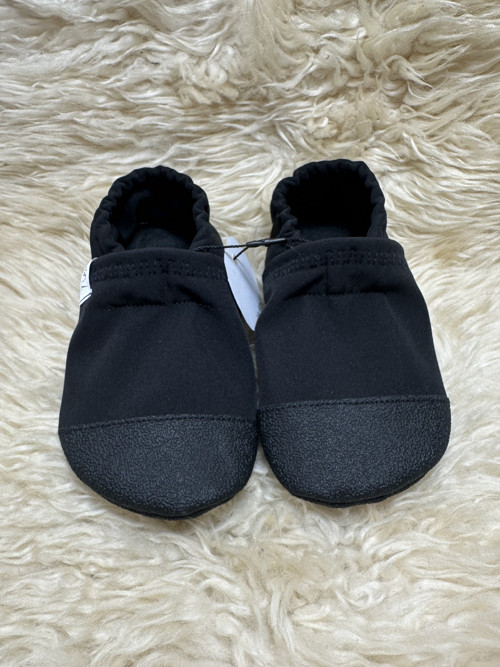 Softshellové capáčky/papučky vel. 16 cm
