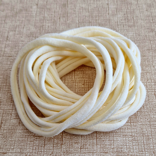 Sada 10 ks - Pružné bezešvé BABY ČELENKY (6 mm)