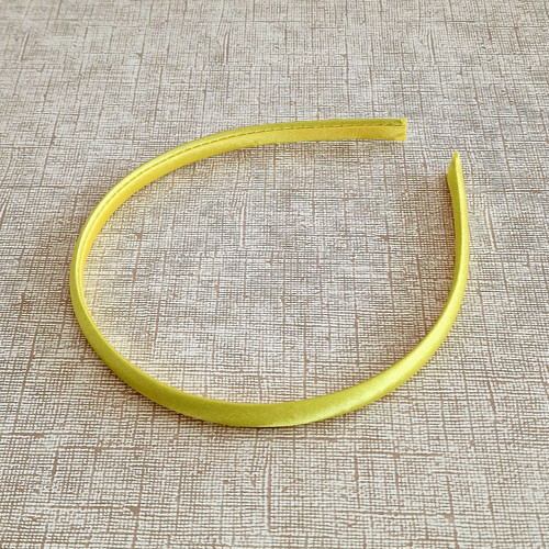 Lesklá SATÉNOVÁ ČELENKA do vlasů (10 mm)