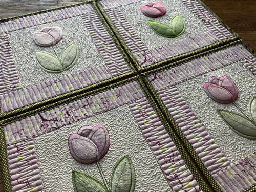 Tulip & Sakura no. 1 / prostírání na stůl — foto 1