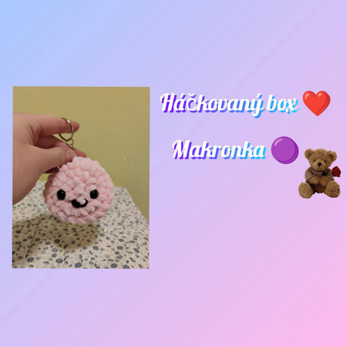 Háčkovaný box makronka
