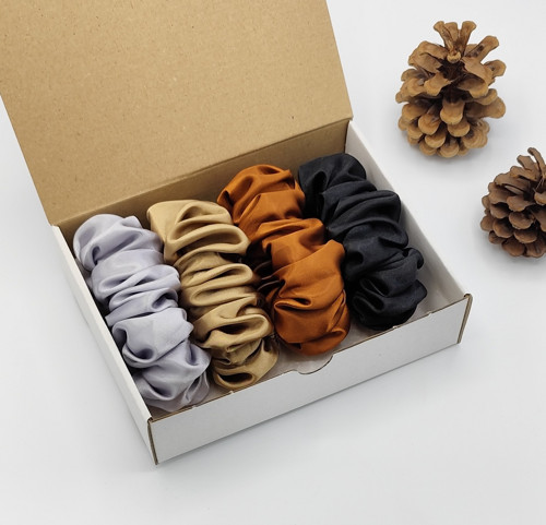 Dárková sada - 4 scrunchies L — foto 1