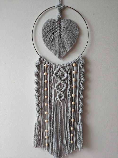 Macramé stříbrný list