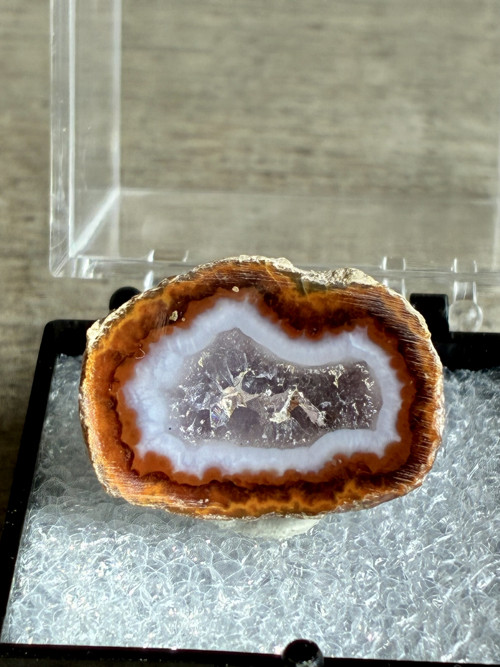 ACHÁT leštěný- sběratelská vitrína, 5.64 Ct, Čína