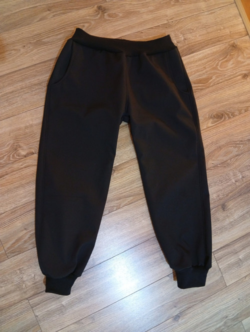 Simple black