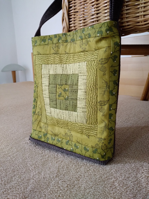 Crossbody 70 Mechová 2