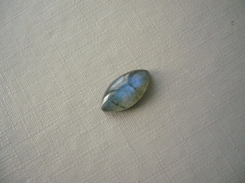 Kabošon - labradorit 12 mm, č.23Gf