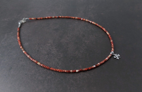Choker jaspisový