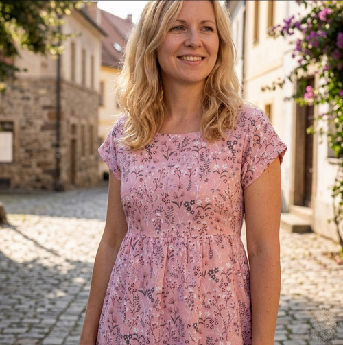 Mušelínové šaty s kvítím- bio poslední
