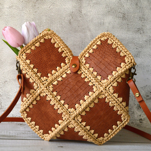 KIARA- crossbody, Raffia Ispie 26X26cm