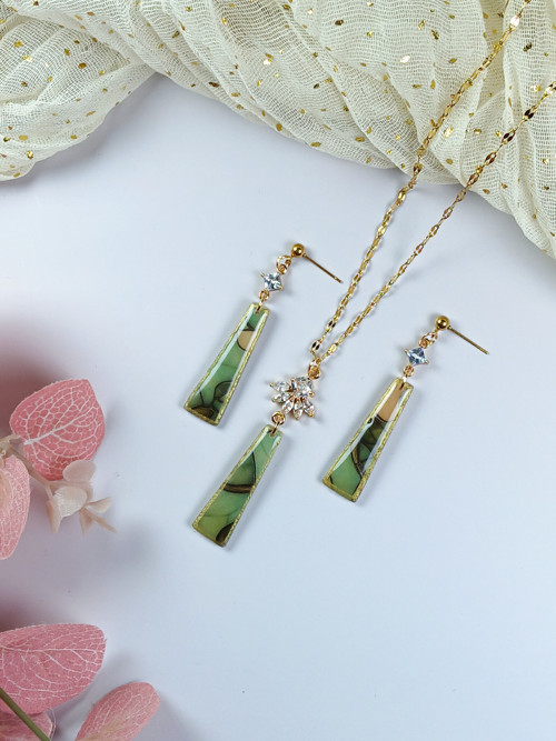 Set olivových krystalů se zlatem Ericlay Design