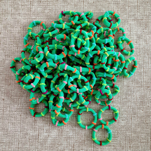 Sada 20 ks - Vlasové GUMIČKY S PROUŽKY (3 cm)