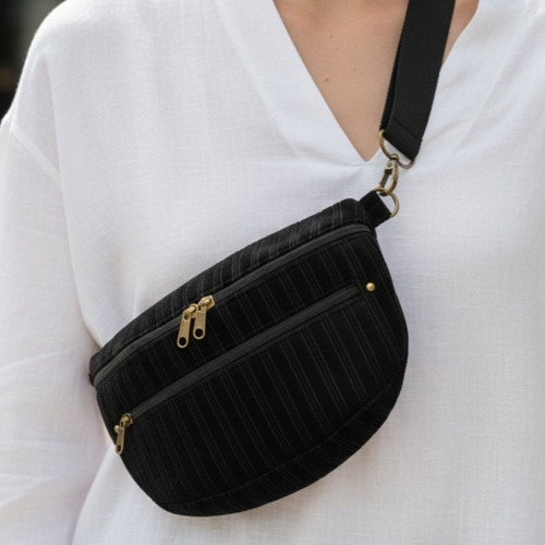 Ledvinka Maya Pocket – black stripes — foto 1