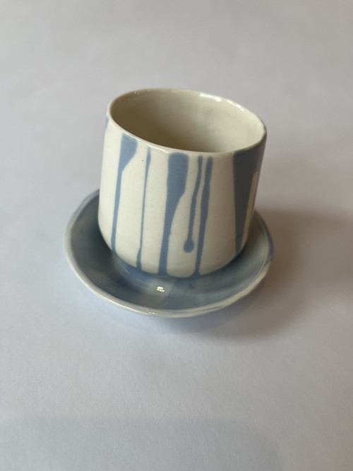 Porcelánový kalíšek Modrý s mini talířkem