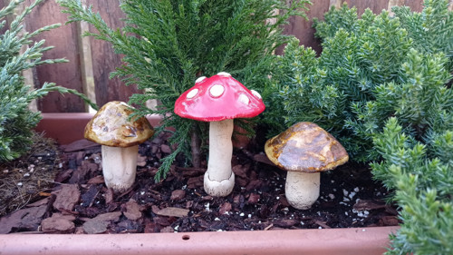 Keramické houbyčky s mochomůrkou — foto 1