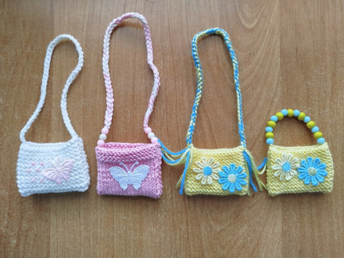 Pletené kabelky pro panenky Paola Reina 32cm