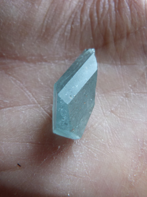 Akvamarín krystal - 2,1 cm — foto 1