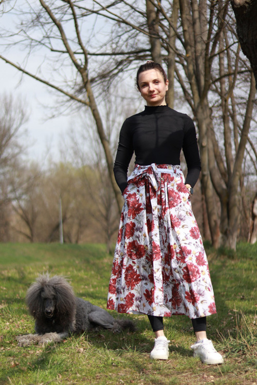 Midi sukně s propínáním — foto 1