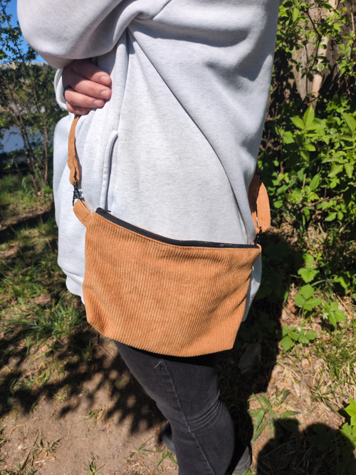 Manšestrová taška-Crossbody okrová