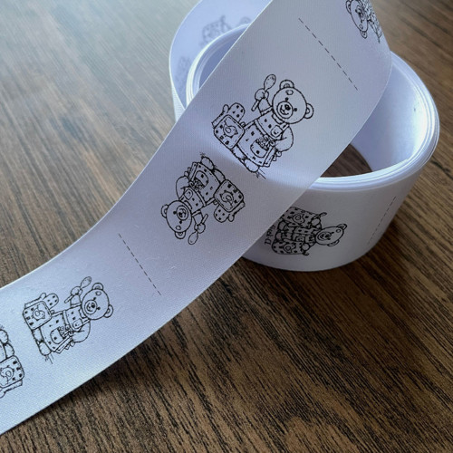 Textilní saténové etikety 50ks - rozměr 30x50 mm