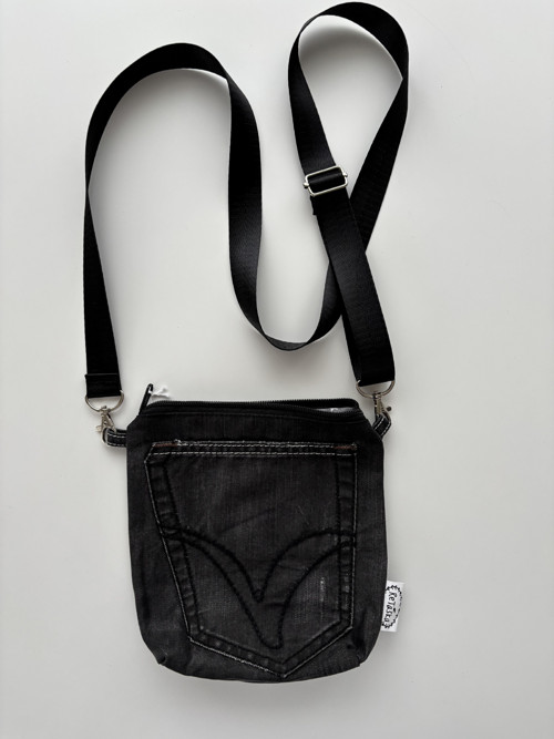 Crossbody taštička riflová