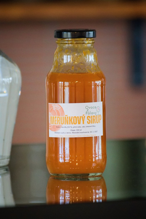Meruňkový sirup