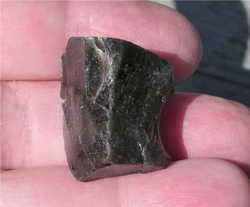 Surový obsidián stříbrný V3678 — foto 1